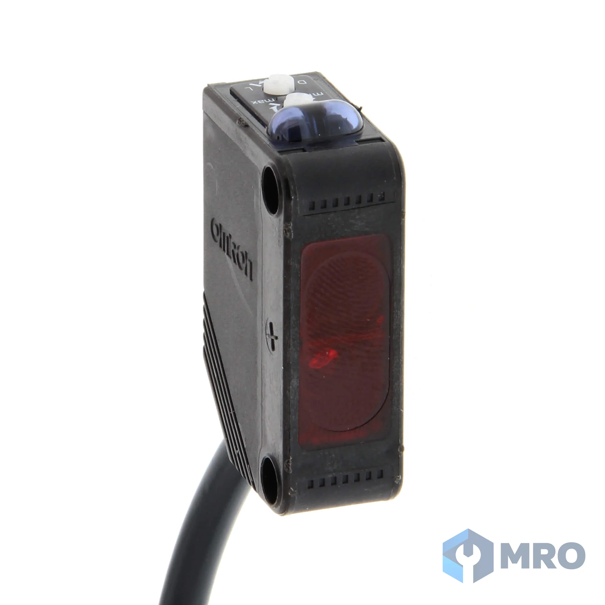 Omron E3Z-D61 โฟโตอิเล็กทริกเซนเซอร์ Omron E3Z-D61