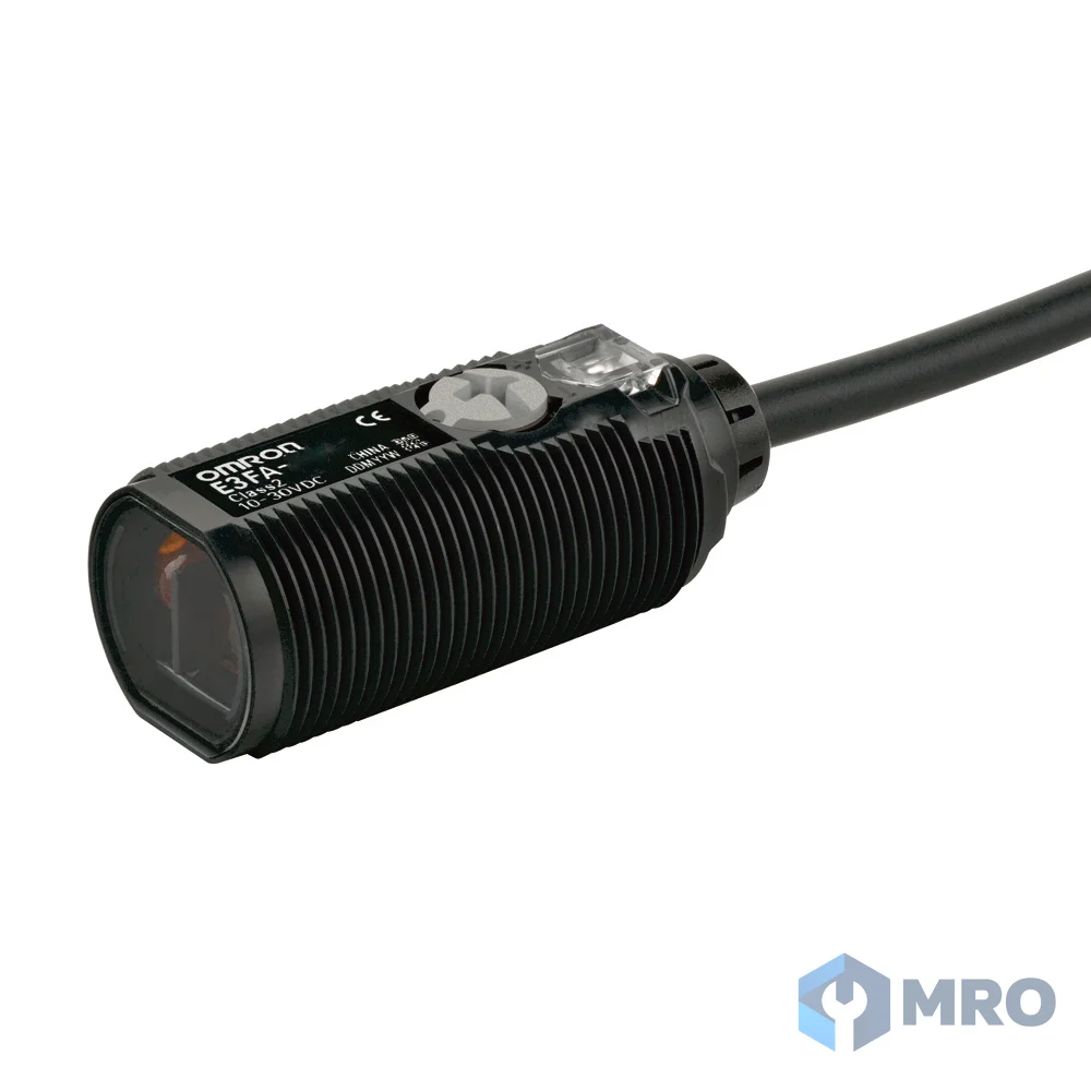 Omron E3FA-RN11 2M เซนเซอร์ตาแมวทรงกระบอก Omron E3FA-RN11 (M18, สะท้อนแผ่นรีเฟล็กเตอร์ 4 ม., NPN, 10–30VDC, สาย 2 ม.)