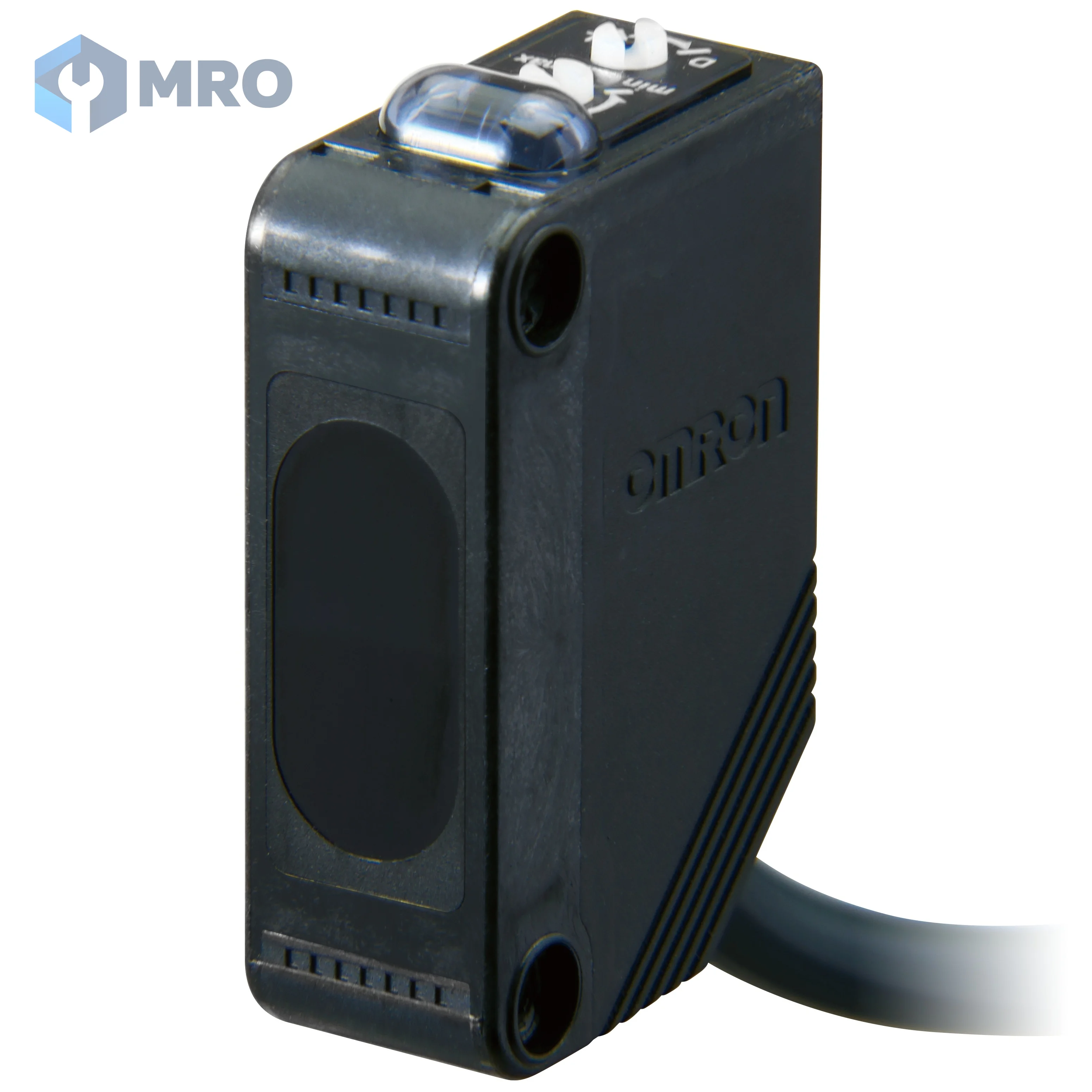 Omron E3Z-D82 2M เซนเซอร์ตาแมว Omron E3Z-D82 แบบสะท้อนวัตถุ (ระยะ 1 ม., PNP, 12–24VDC, สาย 2 ม.)