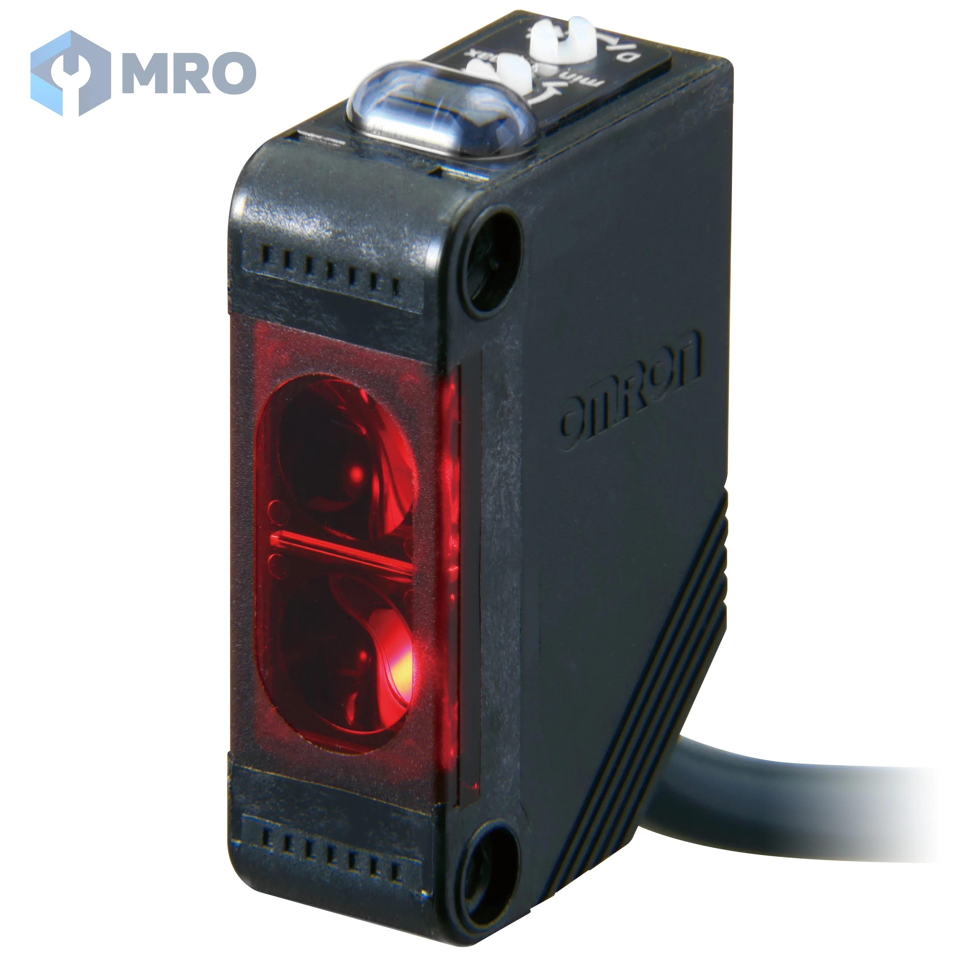 Omron E3Z-R61 2M เซนเซอร์ตาแมว Omron E3Z-R61 แบบสะท้อนแผ่นรีเฟล็กเตอร์ (ระยะ 4 ม., NPN, 12–24VDC, สาย 2 ม.)