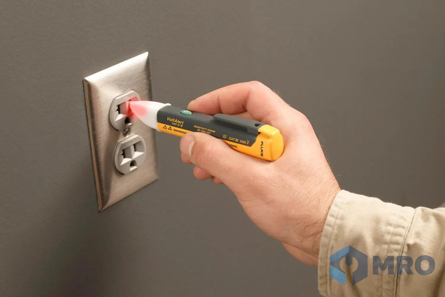Fluke 1AC-A1-II เครื่องทดสอบไฟฟ้า Fluke 1AC-A1-II