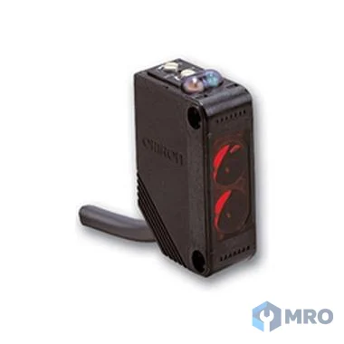 Omron E3Z-D62 โฟโตอิเล็กทริกเซนเซอร์ แบบสะท้อนวัตถุ 1 ม. NPN